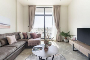 Frank Porter - Majestique Residence 2